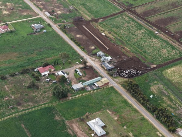Drone flyover - Golderama Holsteins